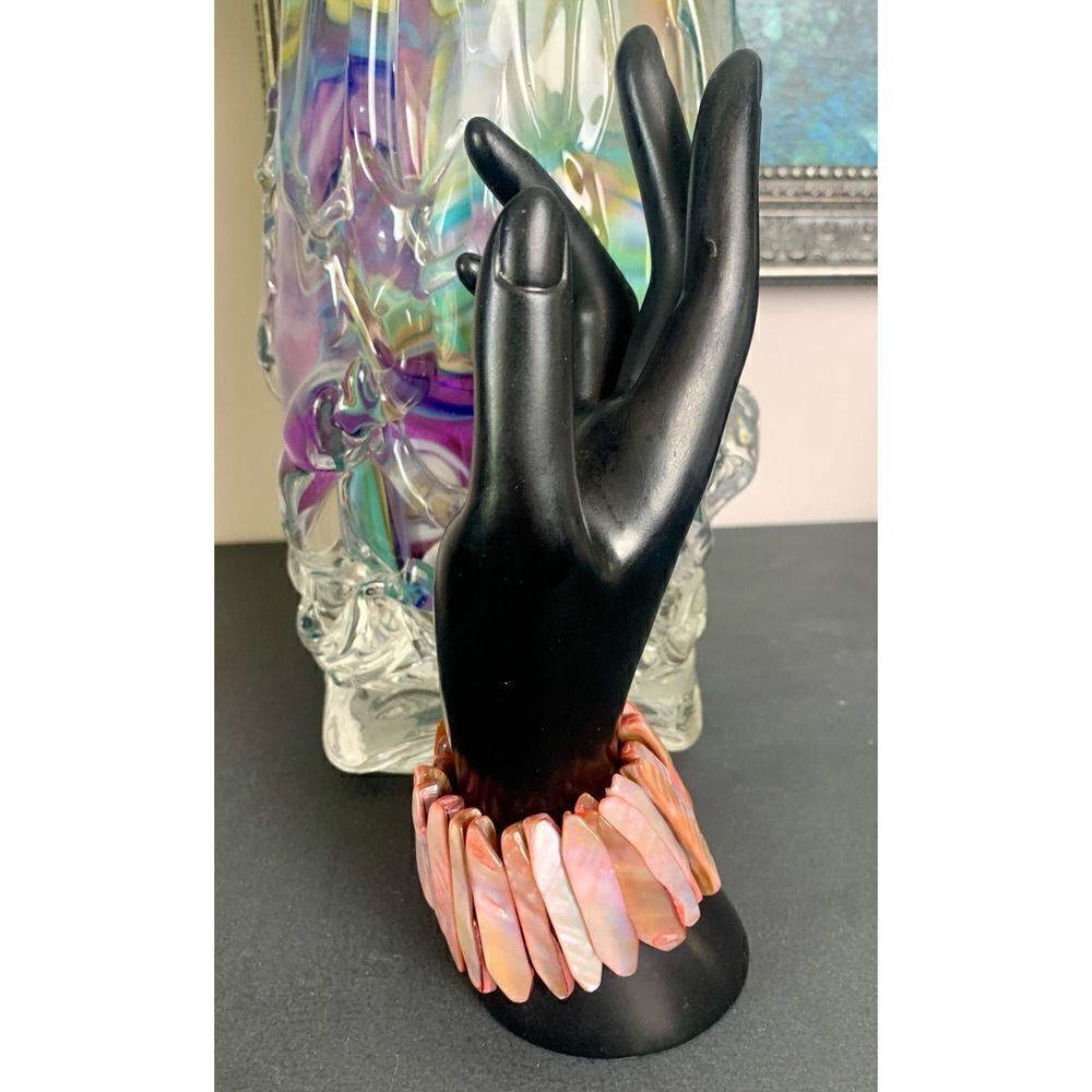 Vintage Hand carved Peach-Pink Abalone MOP panel stretch bracelet, Unsigned